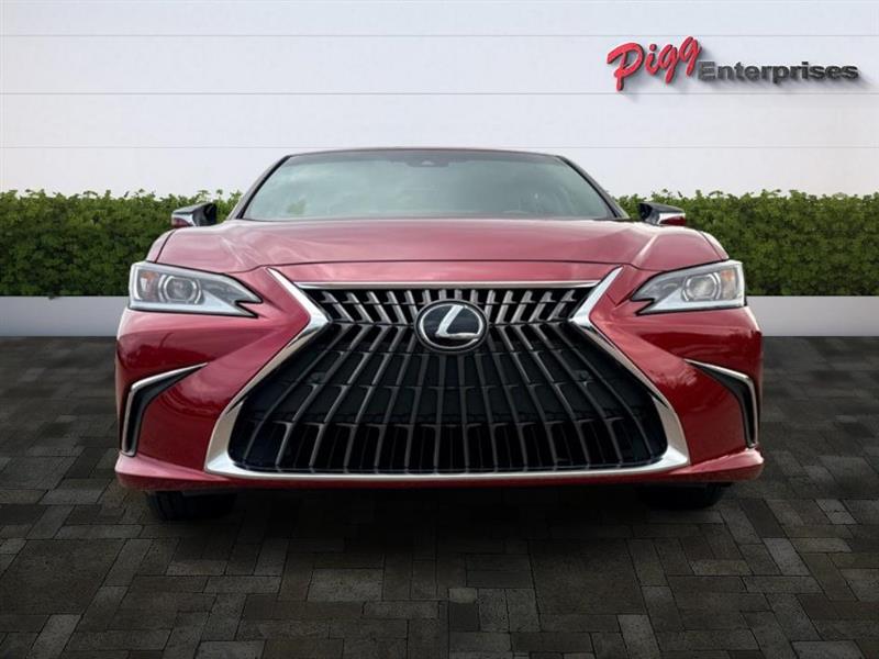Lexus ES 350  2025
