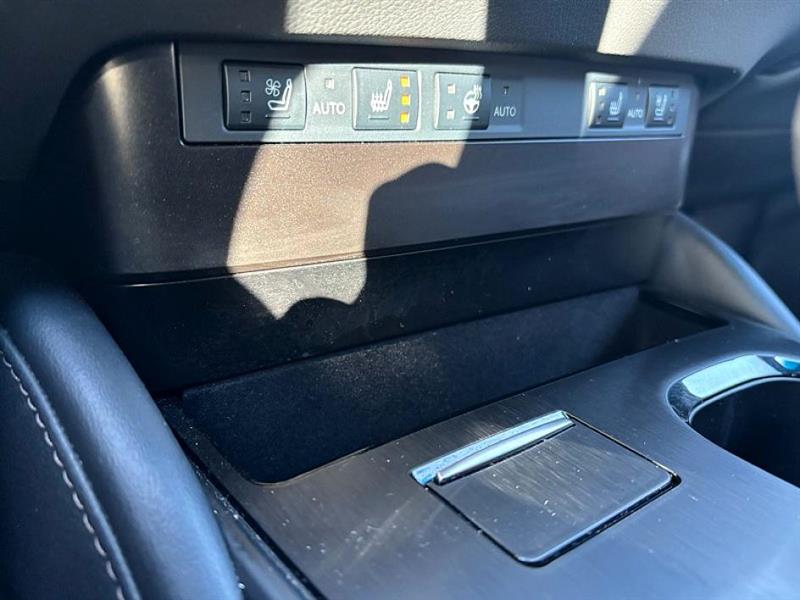 Lexus ES 350 Premium 2024