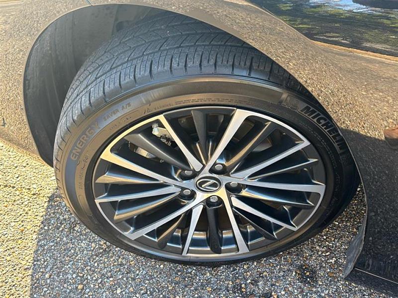 Lexus ES 350 Premium 2024