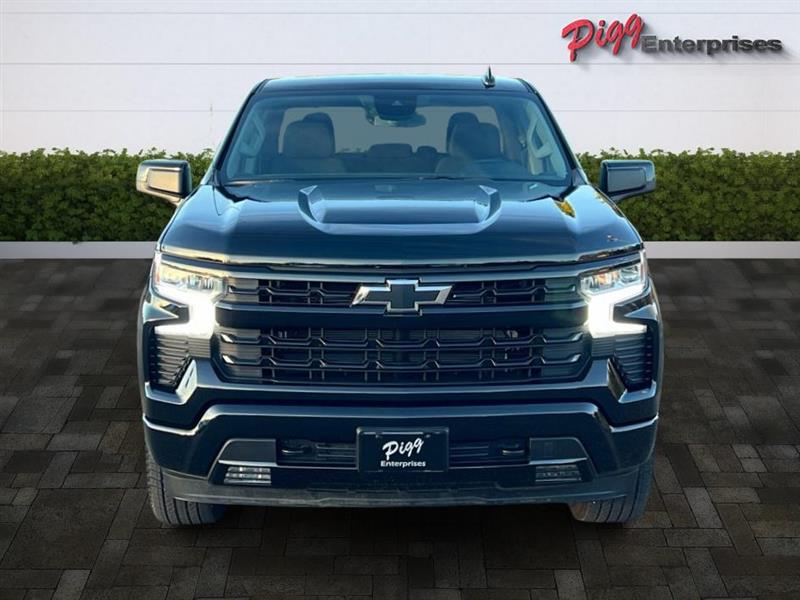 Chevrolet Silverado 1500  2025