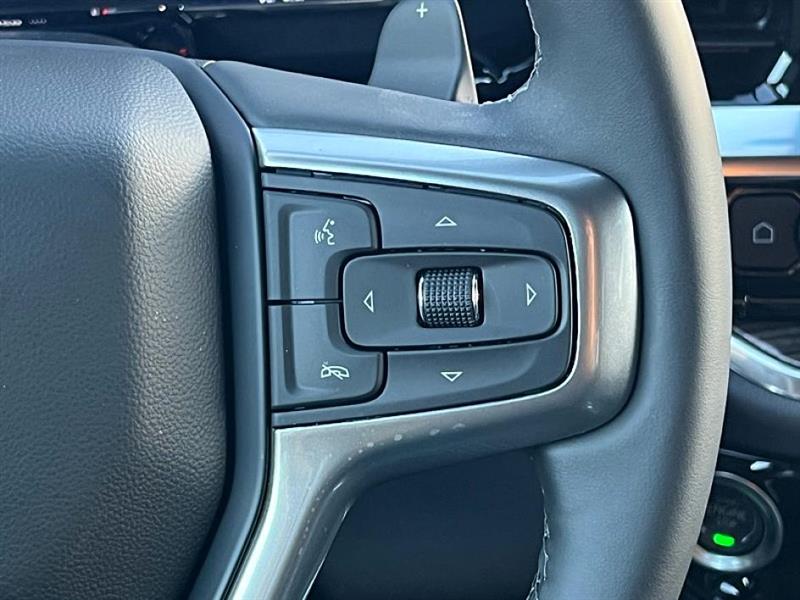 Chevrolet Silverado 1500  2025