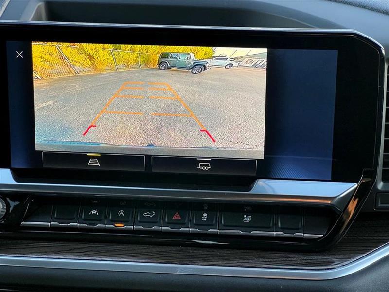 Chevrolet Silverado 1500  2025