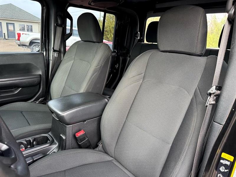 Jeep Gladiator  2021