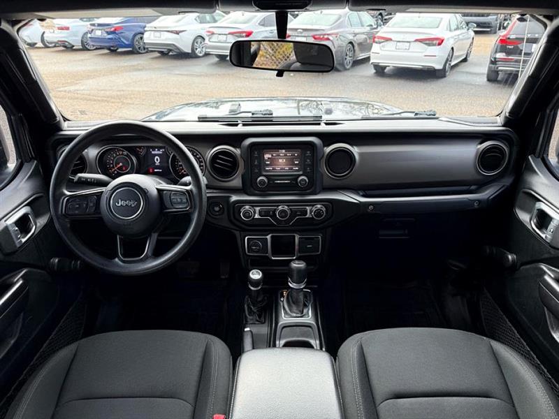 Jeep Gladiator  2021