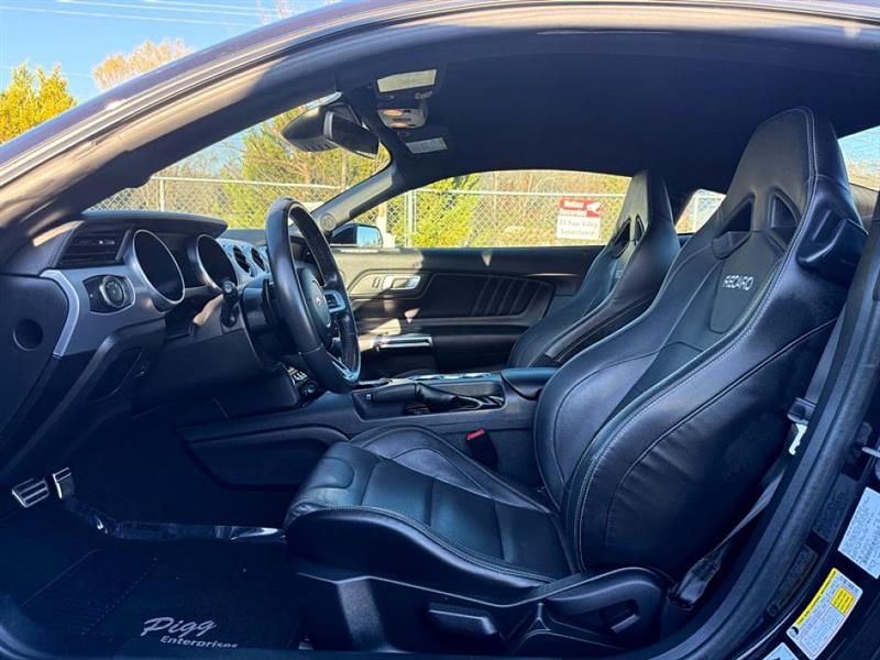 Ford MUSTANG GT  2023