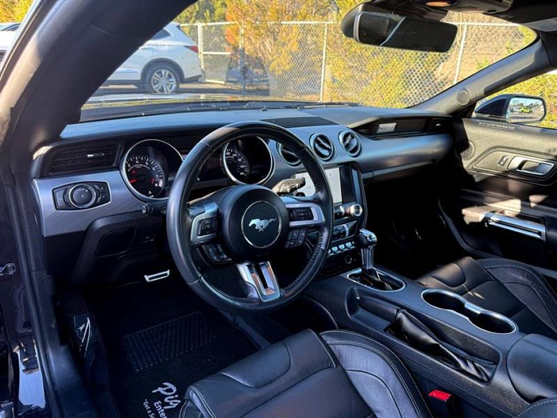 Ford MUSTANG GT  2023