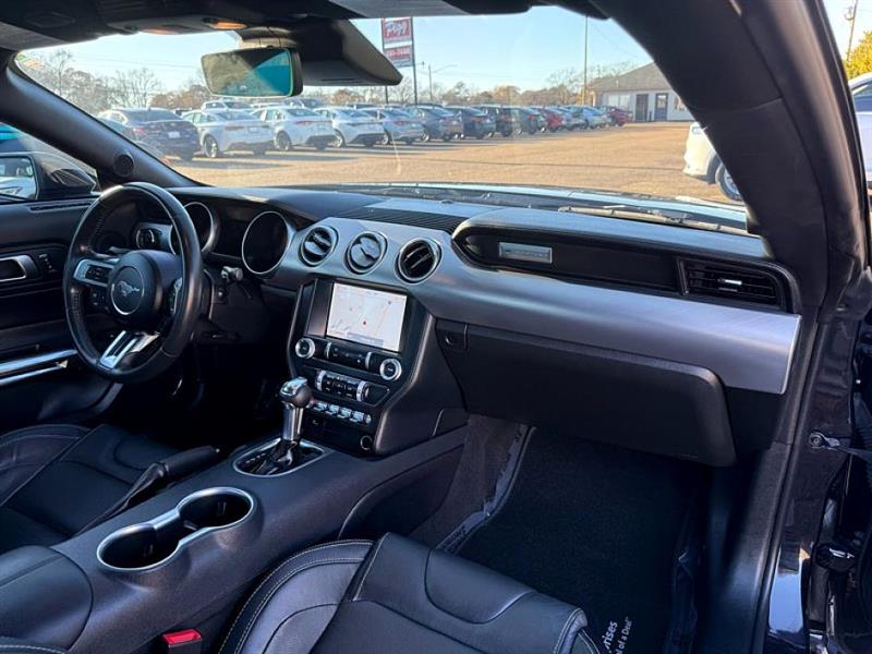 Ford MUSTANG GT  2023