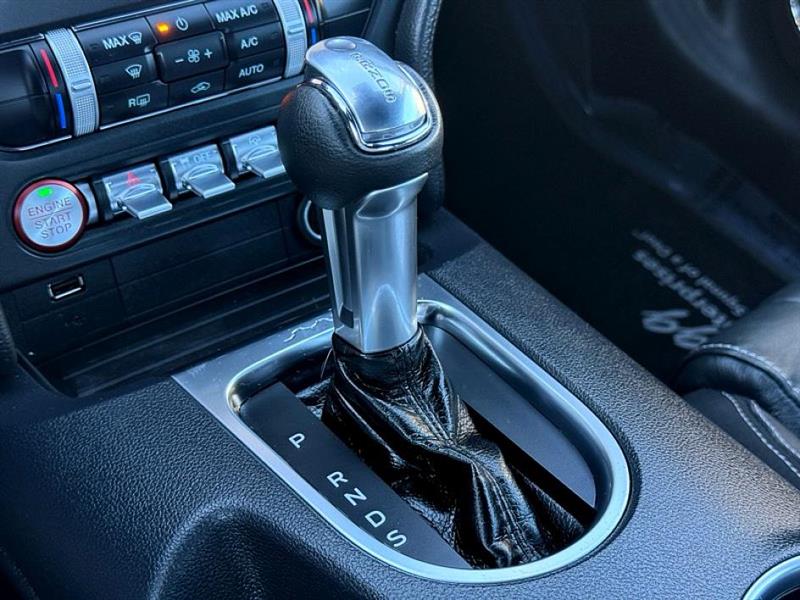 Ford MUSTANG GT  2023