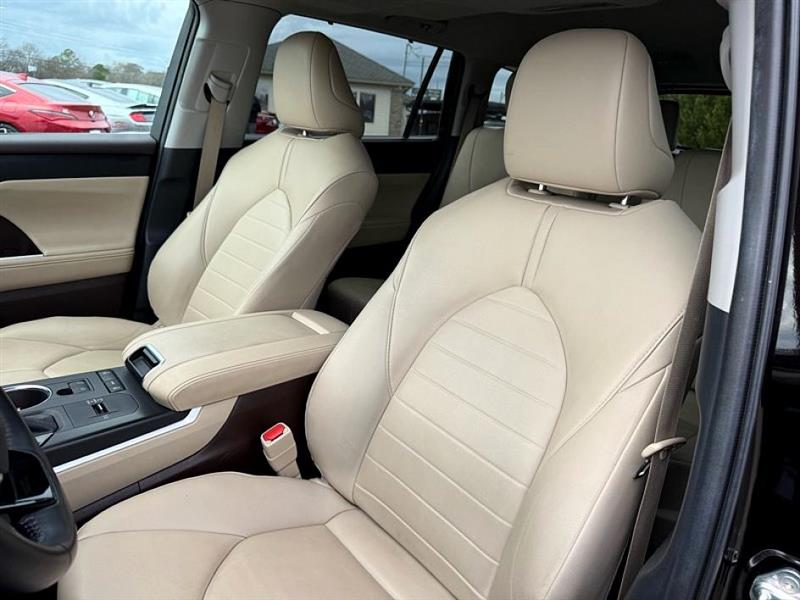 Toyota Highlander  2020