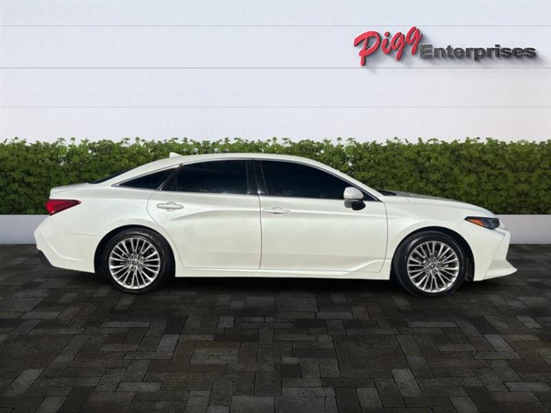 Toyota Avalon Limited 2021