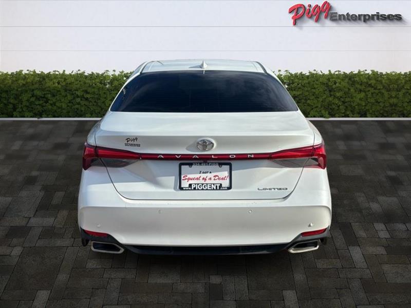 Toyota Avalon Limited 2021