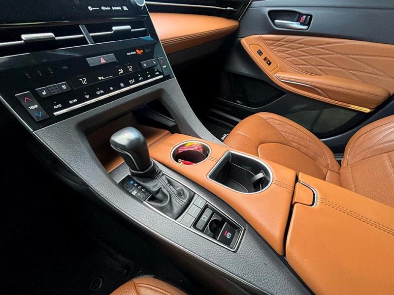 Toyota Avalon Limited 2021