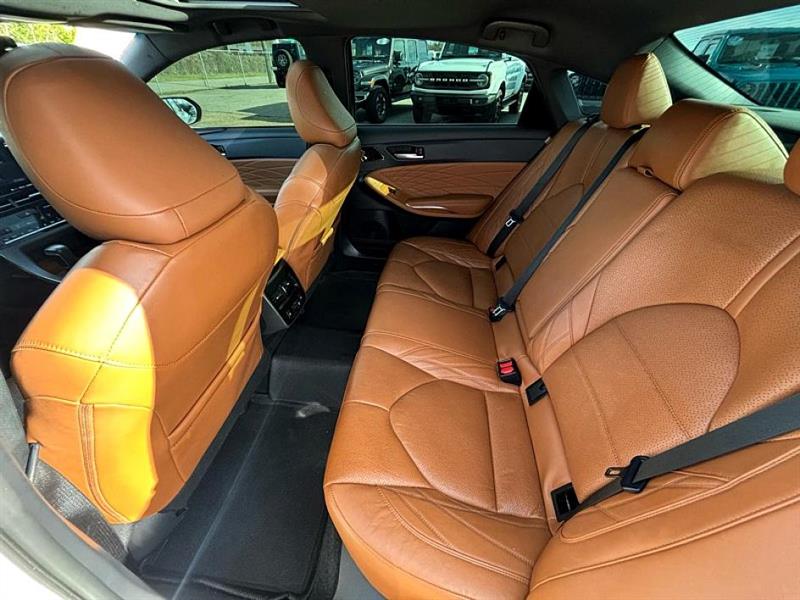 Toyota Avalon Limited 2021