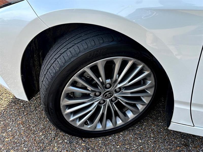 Toyota Avalon Limited 2021