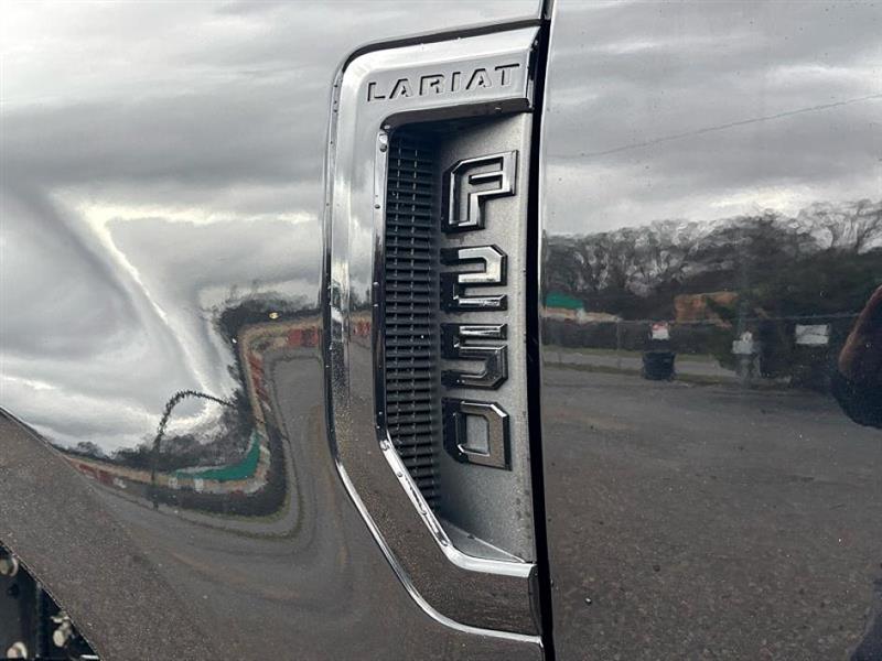 Ford Super Duty F-250 SRW  2022