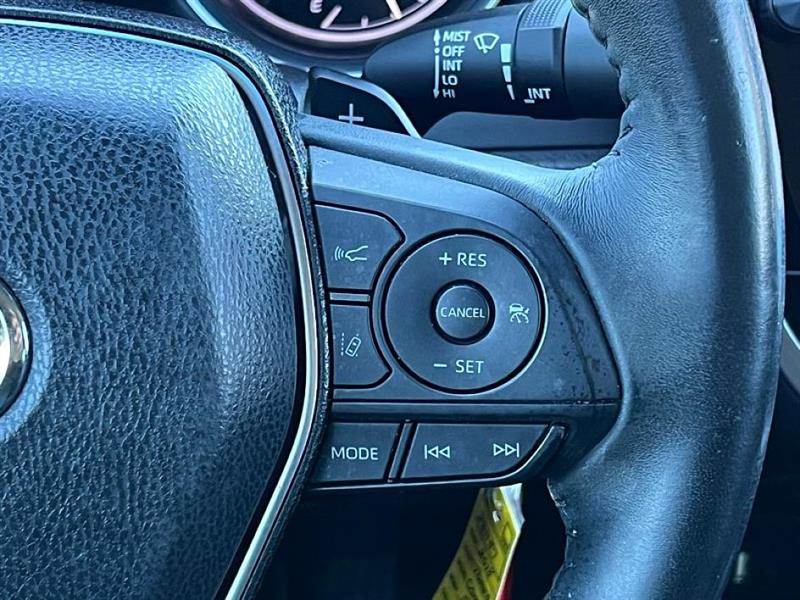 Toyota Camry SE 2018