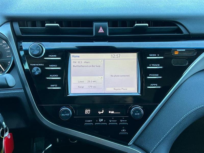 Toyota Camry SE 2018