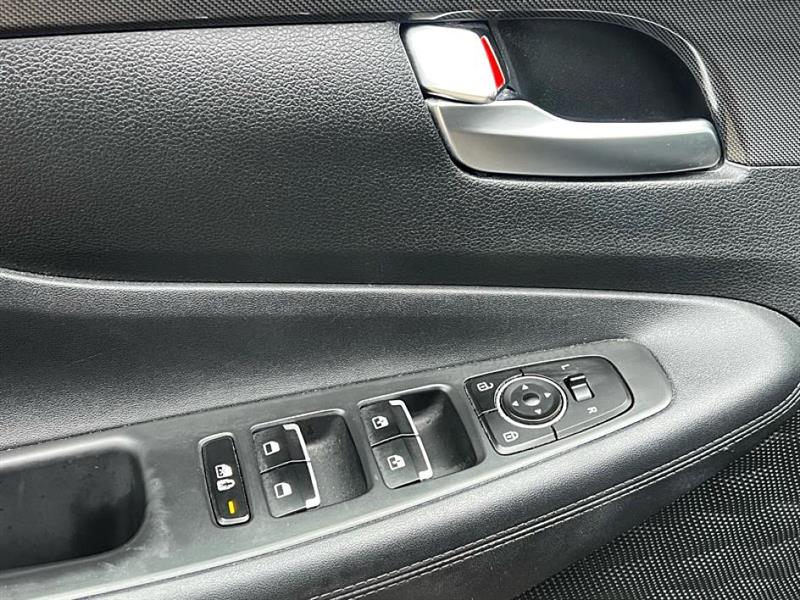 Hyundai Santa Fe Hybrid  2021