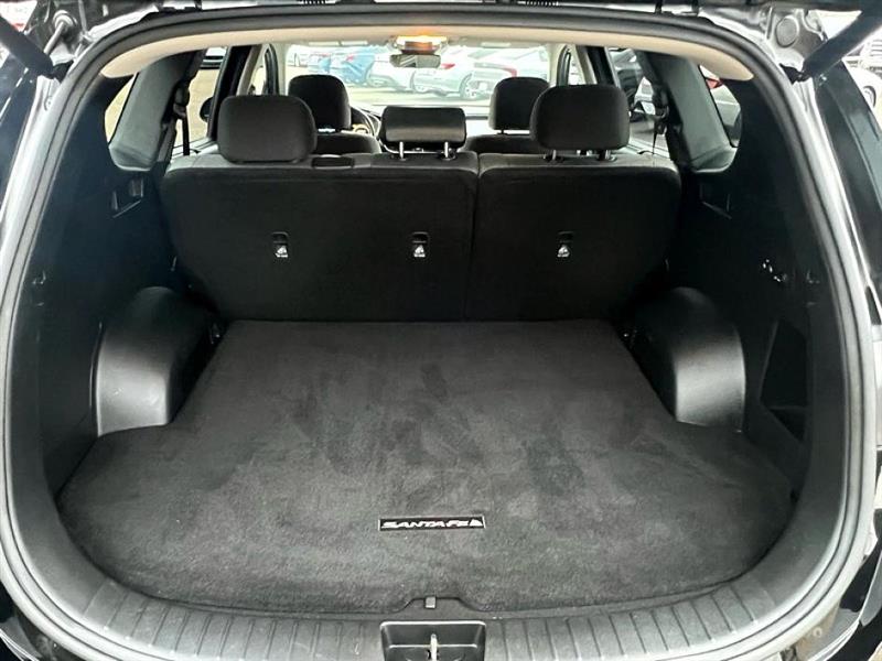 Hyundai Santa Fe Hybrid  2021