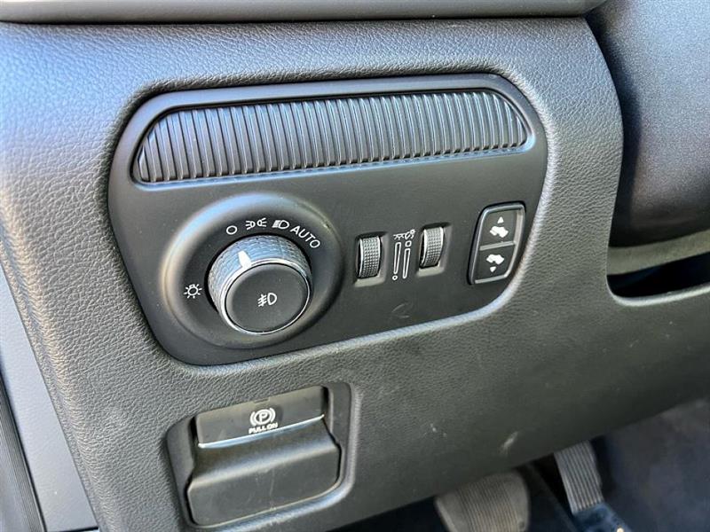 Jeep Wagoneer L  2024