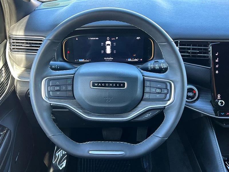 Jeep Wagoneer L  2024