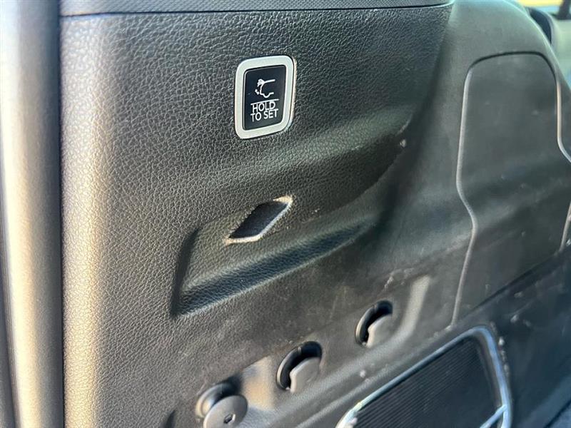 Jeep Wagoneer L  2024