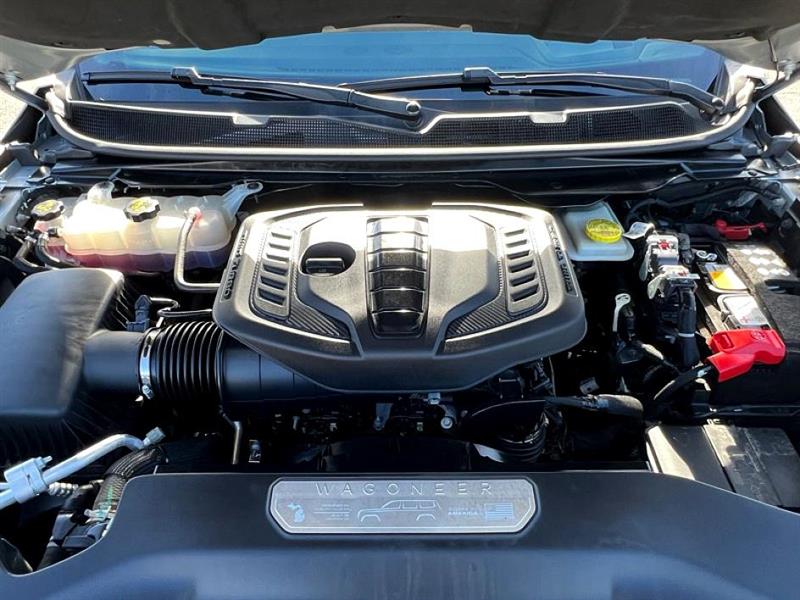 Jeep Wagoneer L  2024