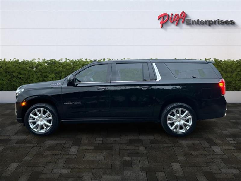 Chevrolet Suburban  2021