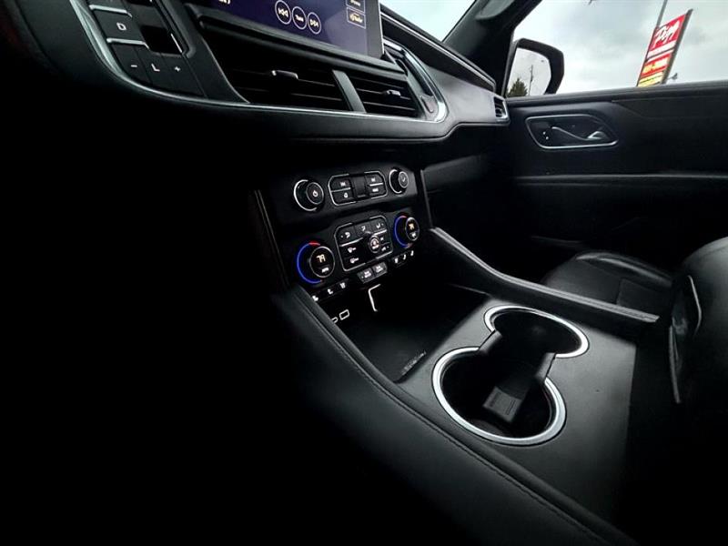 Chevrolet Suburban  2021