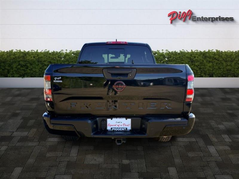 Nissan Frontier  2024