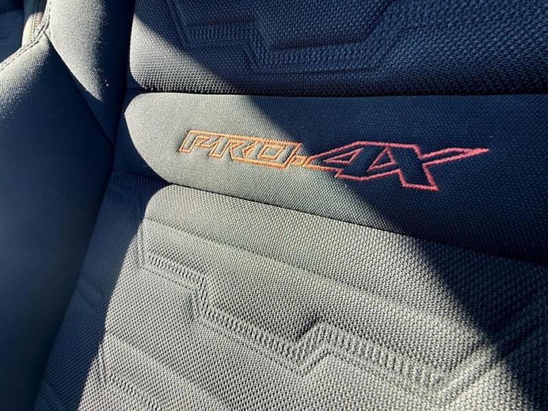 Nissan Frontier  2024