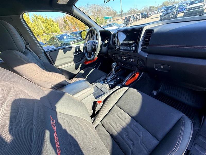 Nissan Frontier  2024