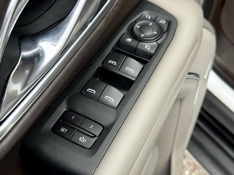 Chevrolet Tahoe  2021