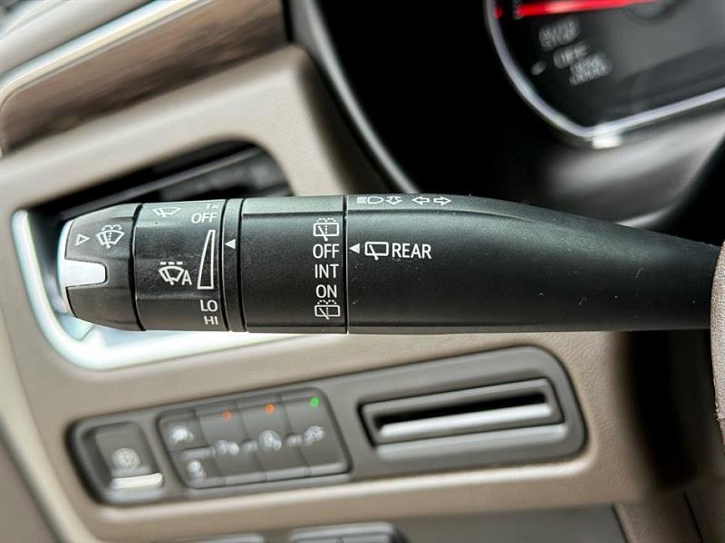 Chevrolet Tahoe  2021