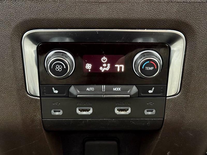 Chevrolet Tahoe  2021