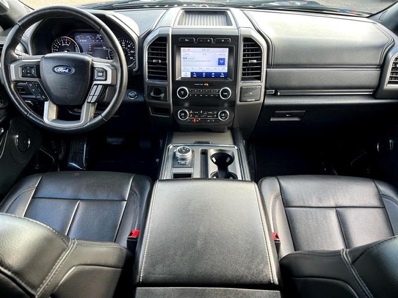 Ford Expedition  2021