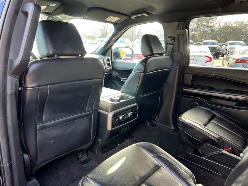 Ford Expedition  2021