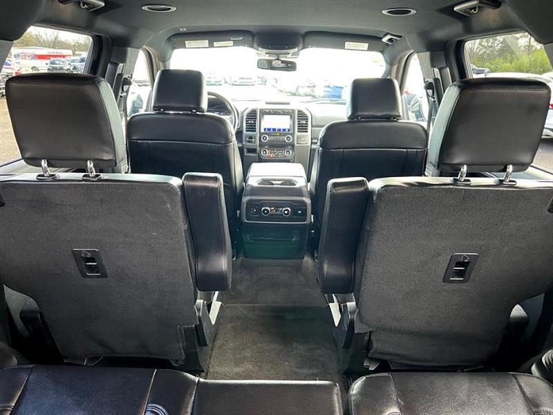 Ford Expedition  2021