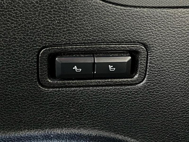 Ford Expedition  2021