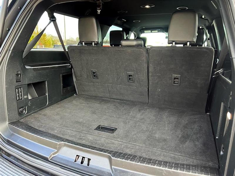 Ford Expedition  2021