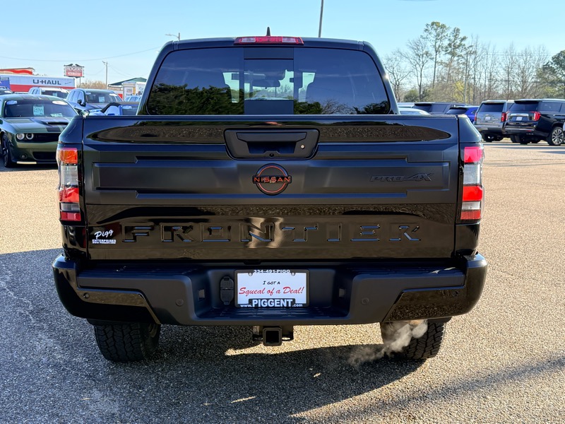 Nissan Frontier  2026