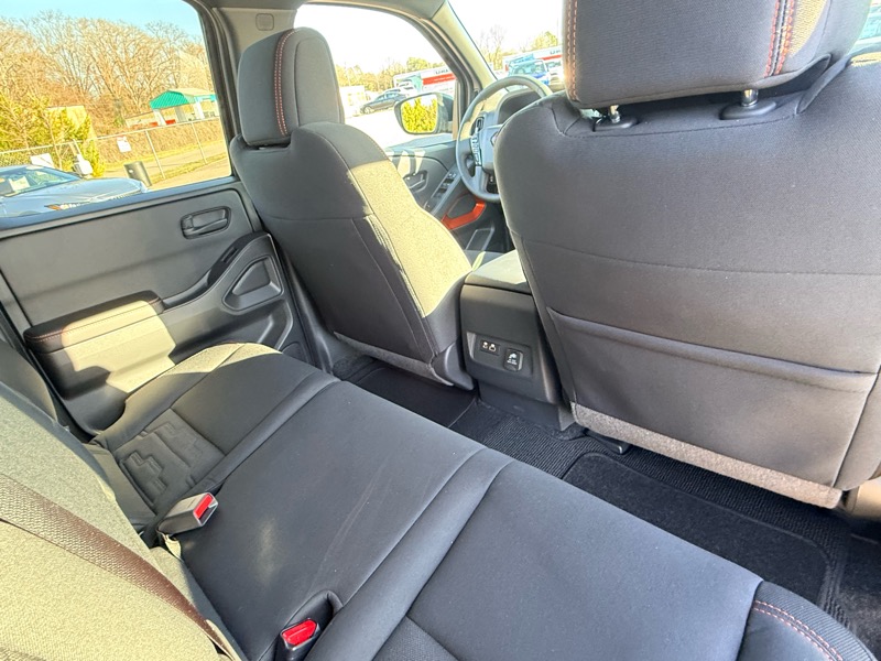 Nissan Frontier  2026