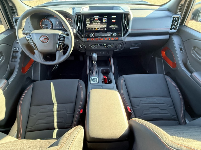 Nissan Frontier  2026