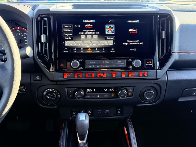 Nissan Frontier  2026