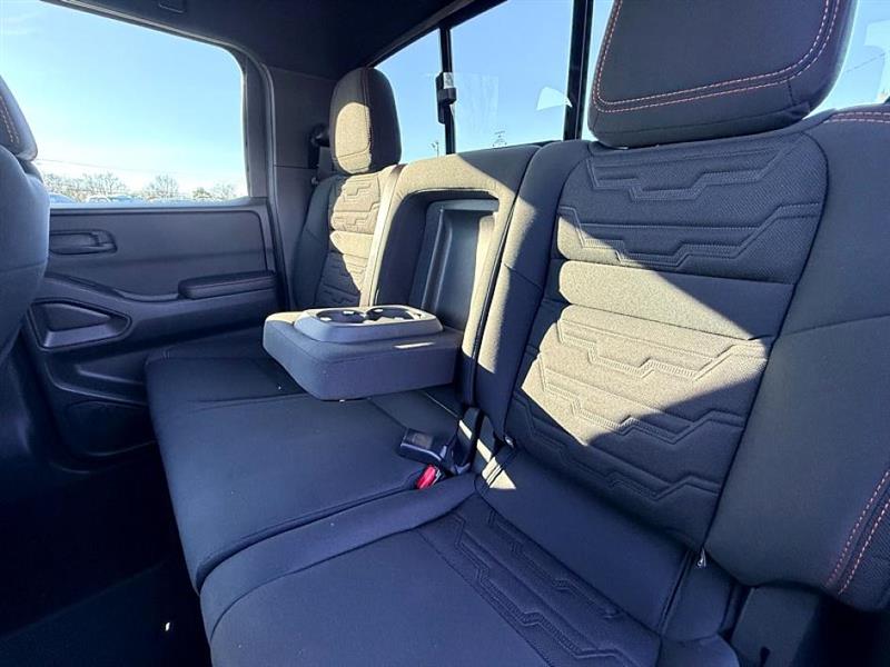 Nissan Frontier  2026