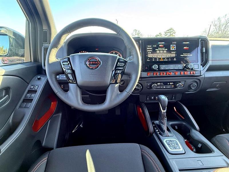 Nissan Frontier  2026