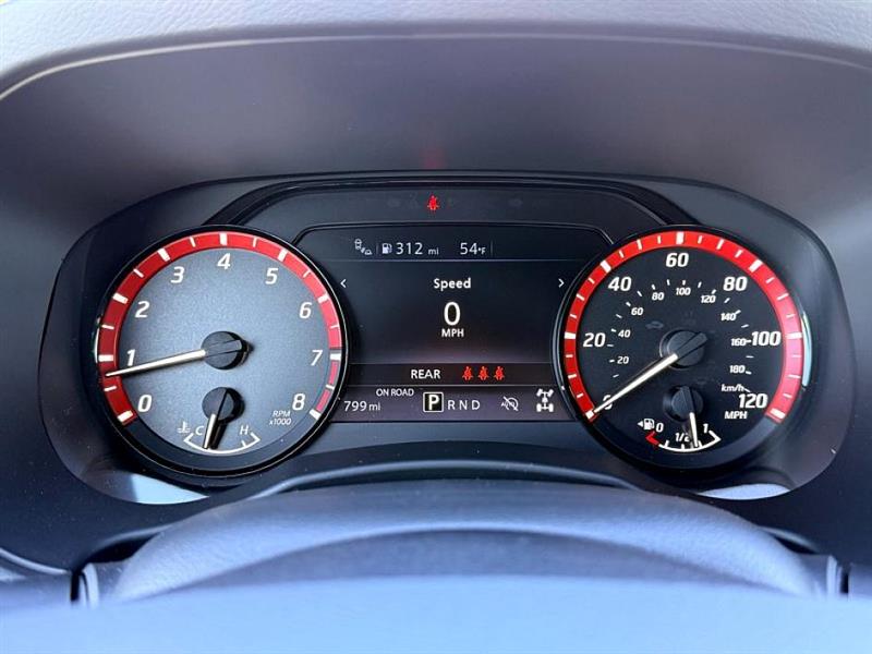 Nissan Frontier  2026