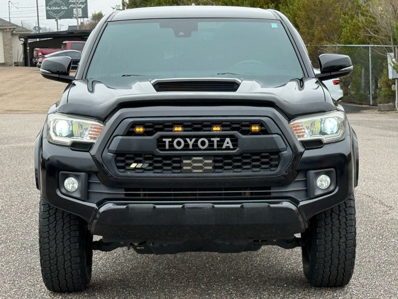Toyota Tacoma  2019
