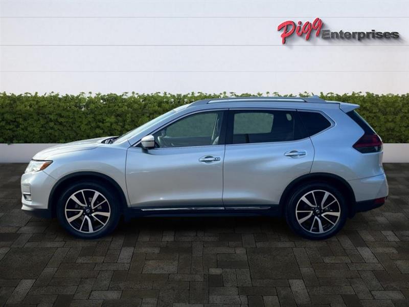 Nissan Rogue  2020