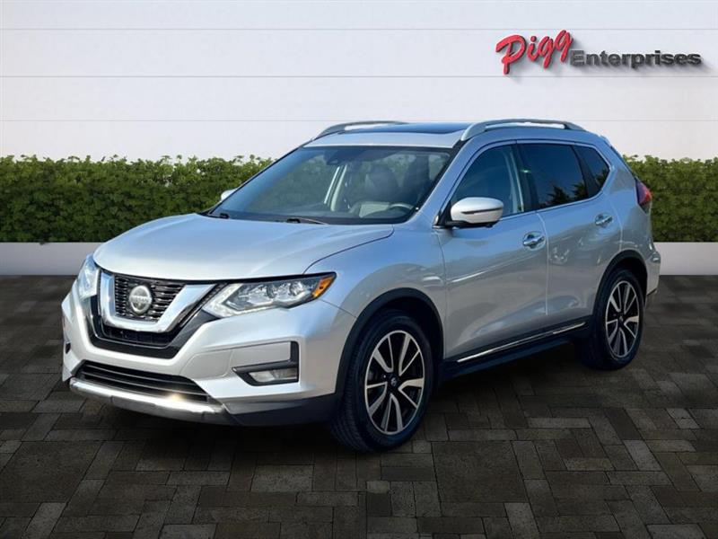 Nissan Rogue  2020